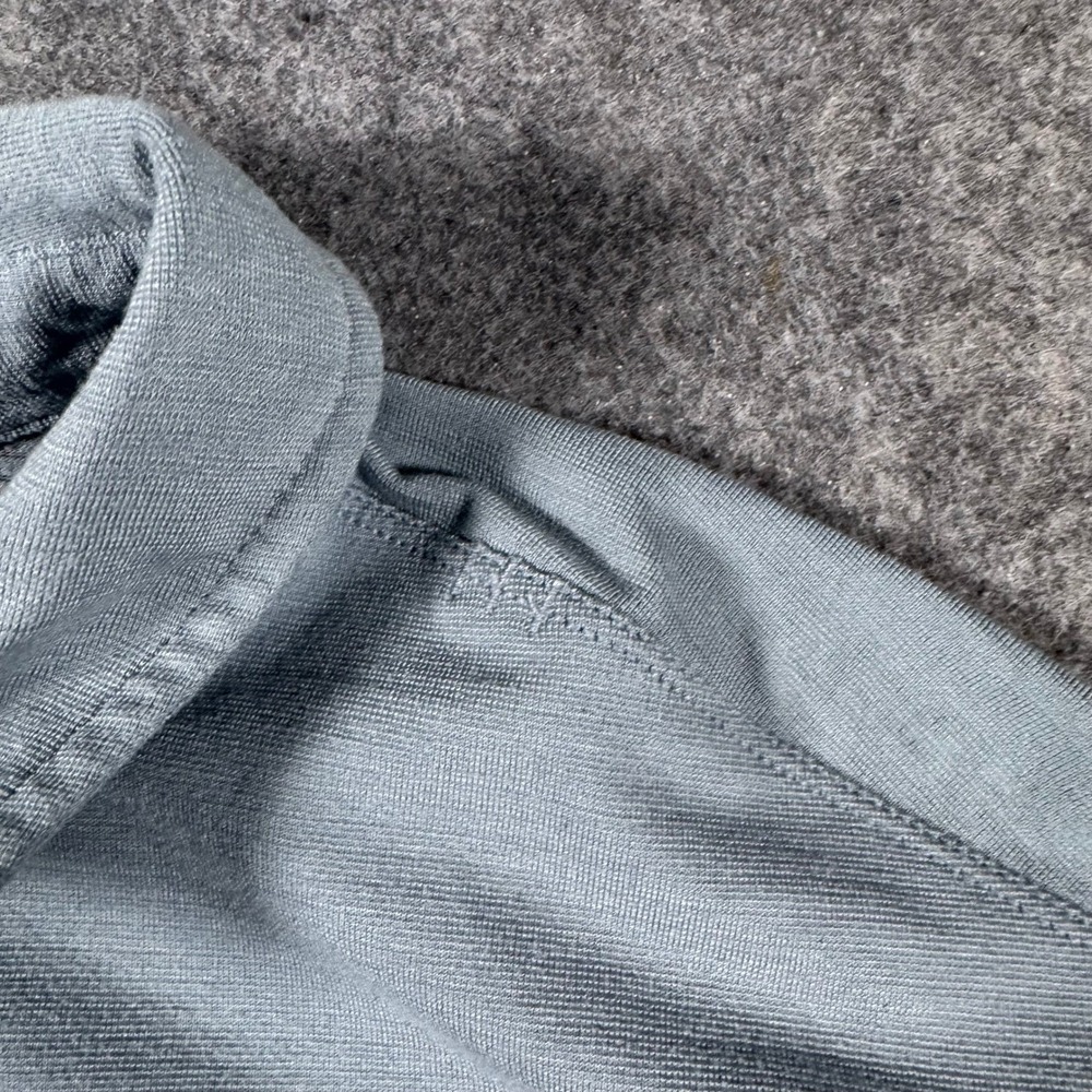 Lululemon Evolution Polo Shirt Mens Blue Gray Short Sleeve Golf Performance M - Picture 2 of 9